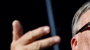 Un intento para destituir al sheriff del Condado de Maricopa, Joe Arpaio, fracasó ayer al no reunirse las firmas necesarias.