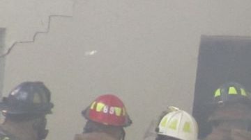 Cuatro bomberos murieron en el incendio del hotel Southwest Inn en la autopista 59 Sur en Houston.