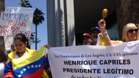 Con la manifestación de ayer se exigió no solo el recuento de votos, sino además el respeto de los derechos humanos.