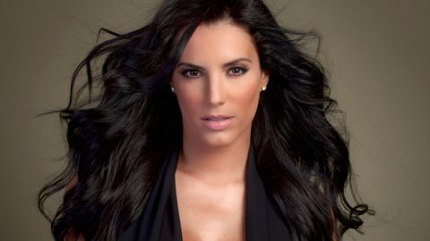 Gaby Espino estará de vuelta en le televisión este verano.