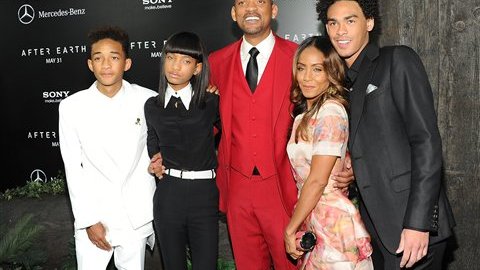 "After Earth" la película del verano de Will Smith ha dejado mucho que desear para los críticos de cine.