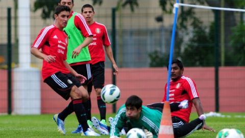 La selección tricolor cerró ayer su preparación para buscar vencer hoy a los lusos, y luego esperar una combinación de resultados.
