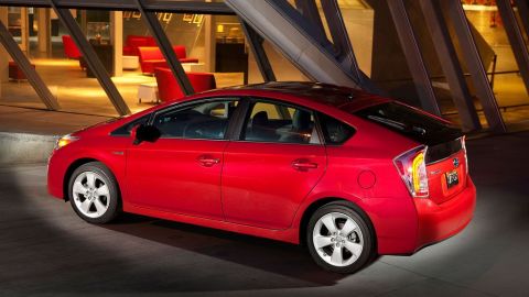 Los modelos Prius y Lexus HS 250h tienen un defecto en un acumulador de presión que por fatiga desarrolla una grieta.