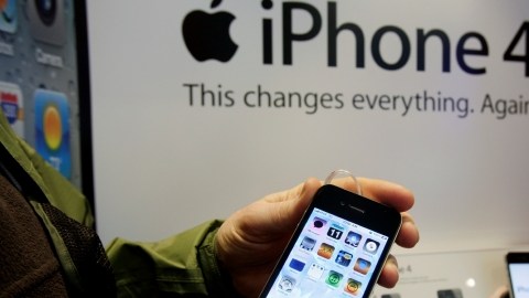 Samsung y Apple están enfrascadas en una batalla global por sus teléfonos multifuncionales.