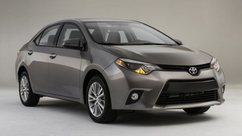 Presnetaron la versión 2014 del nuevo Toyota Corolla LE, aquí en su versión Eco