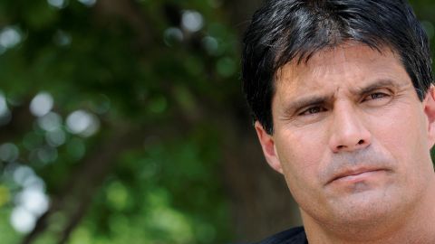 Canseco, de 48 años, hizo pública la investigación el 22 de mayo mediante Twitter.