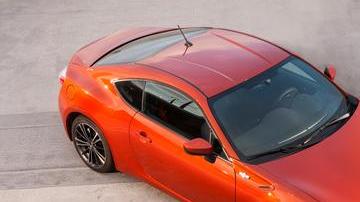 Scion FR-S 004 es una opición deportiva a precios accesibles.