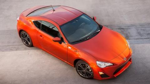 Scion FR-S 004 es una opición deportiva a precios accesibles.