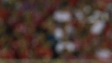 Javier "Chicharito" Hernández tuvo que abandonar el partido por una lesión