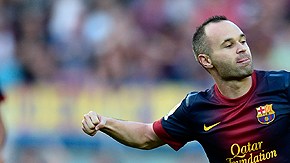 Andrés Iniesta declaró al diario español El País que el estratega portugués José Mourinho "ha hecho mucho daño al futbol" de España.
