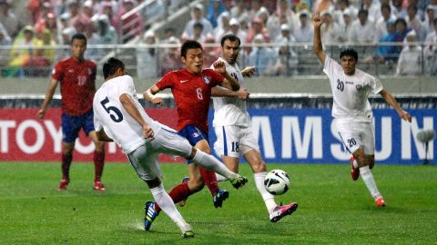 Sudcorea pone un pie en la Copa Mundial de Brasil.