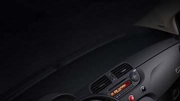 Fiat 500 se viste al último grito de la moda.