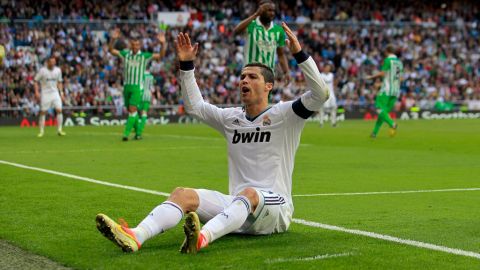 Cristiano Ronaldo aún no renueva contrato.