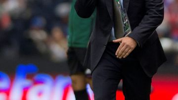 La continuidad de José Manuel de la Torre  en la selección mexicana  no depende de los resultados que obtenga en la Copa Confederaciones.