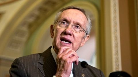 El líder de la mayoría Harry Reid (D-NV) dice que exigirá un margen de 60 votos para iniciativas controversiales.