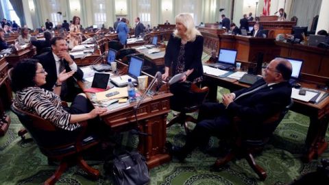 Los legisladores de California son los mejor pagados de todo el país.