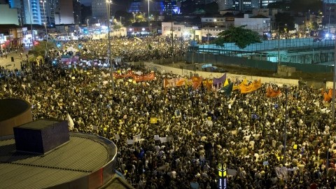Las protestas masivas iniciaron contra el aumento de la tarifa al transporte público en la ciudad de Sao Paulo.