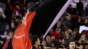 Newell's Old Boys conquistó el sexto título de la liga argentina faltando una fecha.