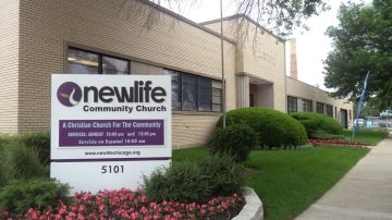 La New Life Community Church está ubicada en el 5101 S. Keeler Ave.