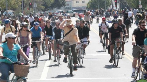 El  domingo 23 de junio se realizará la quinta "CicLAvia", cerrando nueve millas de calles sólo para los amantes del ciclismo.