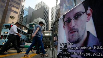 Edward Snowden sigue oculto en Hong Kong.