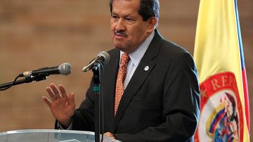 Vicepresidente Angelino Garzón hace llamado.