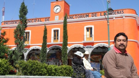 Pedro García emigró a Ontario, donde sufrió parálisis temporal sin atención médica.