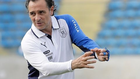 Prandelli va por la final.