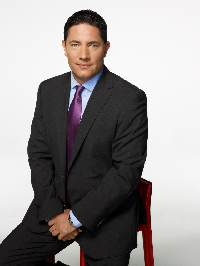 Fernando del Rincón, un presentador multifacético en CNN Latino La