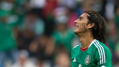 Aldo de Nigris será intervenido quirúrgicamente de la rodilla derecha