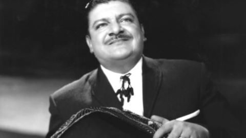 El evento contará con el Mariachi Vargas de Tecalitlán que acompañará la voz del cantante.