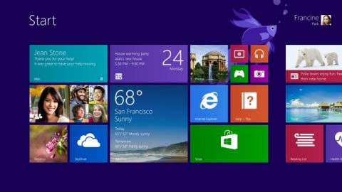 Microsoft muestra la pantalla de inicio de Windows 8.1, la primera actualización que es una revisión de su sistema operativo.