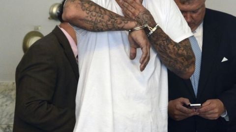 Aarón Hernández va a tener que ofrecer muchas explicaciones.