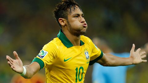Fred y Neymar las grandes figuras