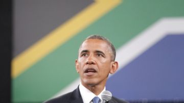 El presidente de EEUU, Barack Obama, en un encuentro con los jóvenes africanos en  la Universidad de Johannesburg, en Soweto.