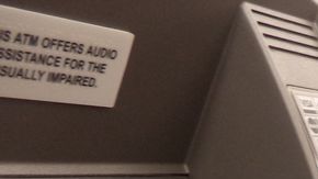 Michelle Faraco es una joven de 24 años que nació en Manhattan, Nueva York, hoy vive en Chicago y fue víctima de robo de identidad.