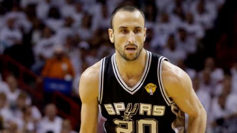 Cerca de cumplir 36 años, el basquetbolista argentino Manu Ginóbili estará por dos temporadas más con las Espuelas de San Antonio.