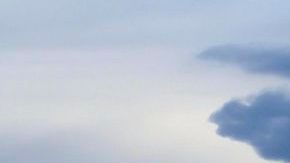 Las llamadas 'fumarolas' se mantienen constantes en el volcán.