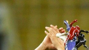 En la imagen Héctor Reynoso, uno de los pilares en la defensiva de las Chivas del Guadalajara