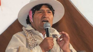 El presidente de Bolivia, Evo Morales, en un acto con habitantes indígenas  anunció  su decisión.