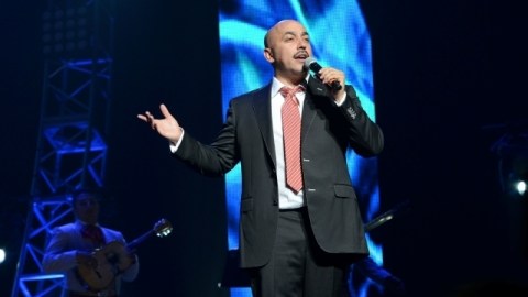 Lupillo Rivera le llevará serenata a Gloria Trevi.