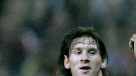 Messi ha reconocido que aprendió mucho de Ronaldinho.