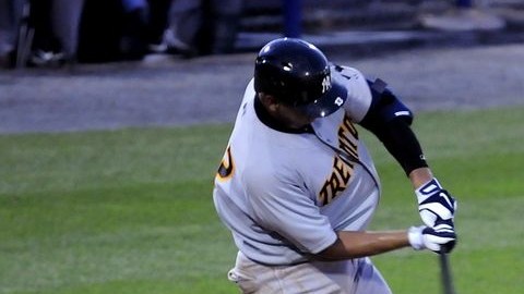 Rodríguez, vistiendo la franela del Thunder de Trenton, voló la pelota en el quinto episodio.