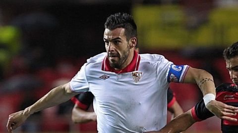 Álvaro Negredo, nuevo jugador del Manchester City a falta de "flecos"