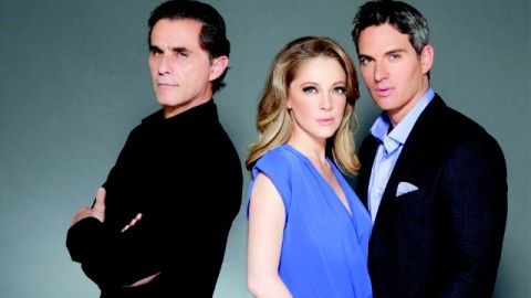 Humberto Zurita, Edith González y Roberto Fumazoni son Rogelio, Paula y Alejandro en "Vivir a Destiempo".