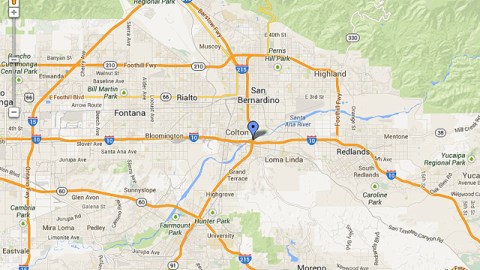 El cruce de la I-10 en dirección oeste, con la I-215 hacia el norte fue cerrado por un fuego de maleza.