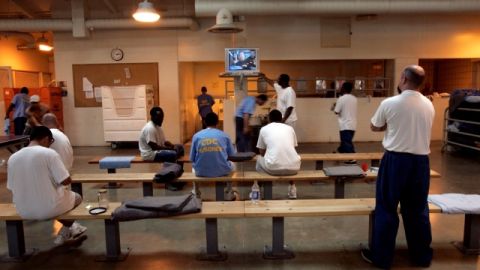 El Gobierno debe proveer asistencia legal a inmigrantes en procesos de deportación o incapacitados mentalmente.