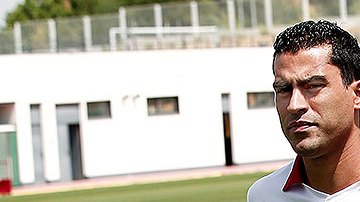 Castillo sigue lesionado pero ira a la gira que Rayo Vallecano hará por Inglaterra.