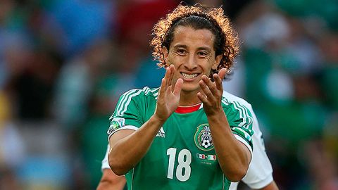 Andrés Guardado se reporta con el club español Valencia.