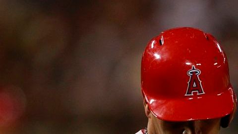 Pujols fue puesto 'out'.